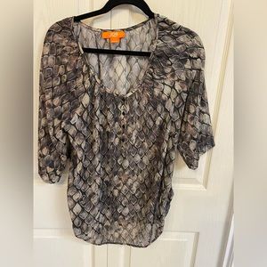 🧹4️⃣ for $20 Joe Fresh Animal Print Blouse